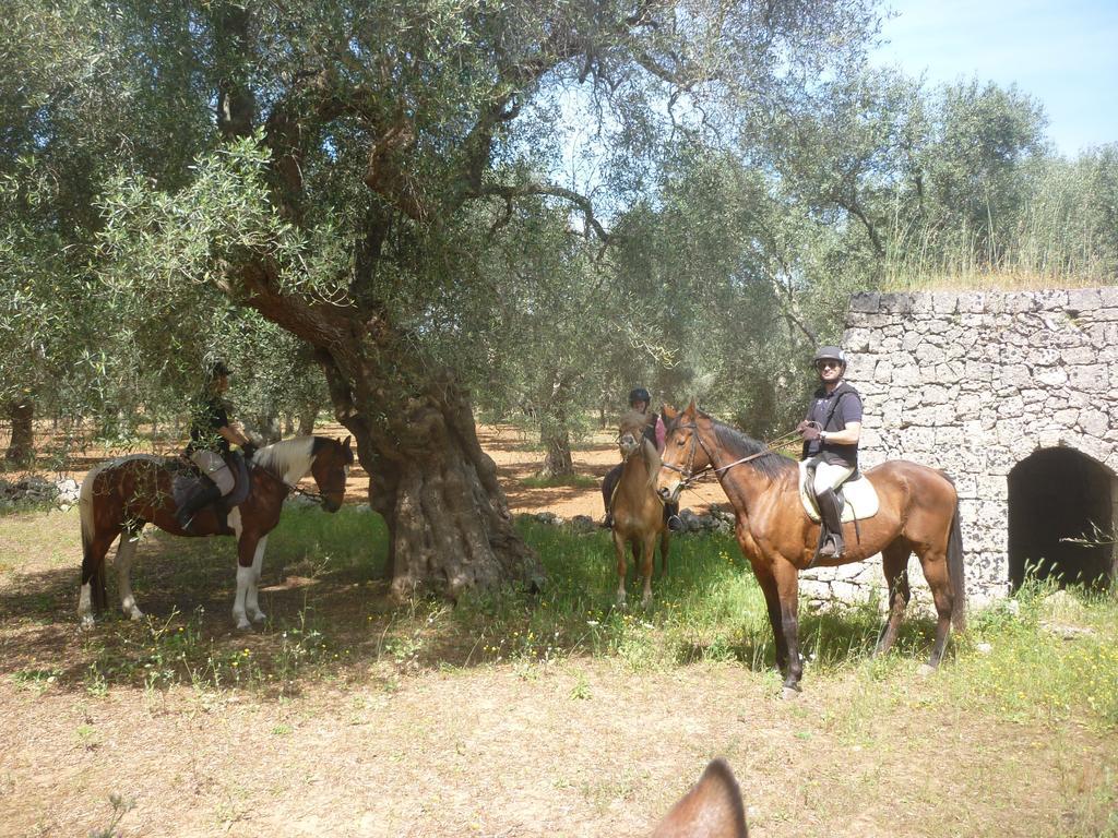 Masseria Li Campi Cavallino di Lecce Exterior foto