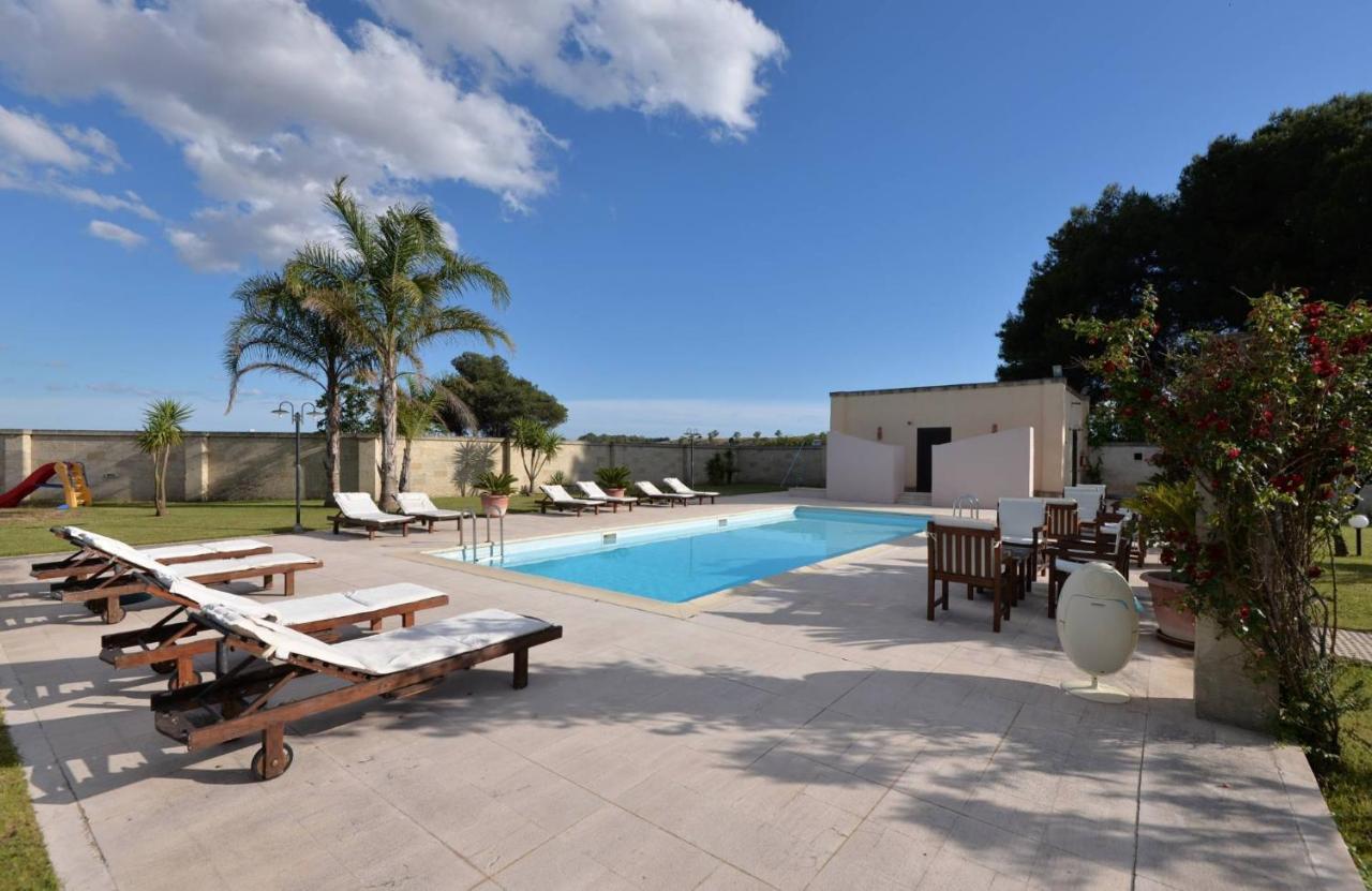 Masseria Li Campi Cavallino di Lecce Exterior foto