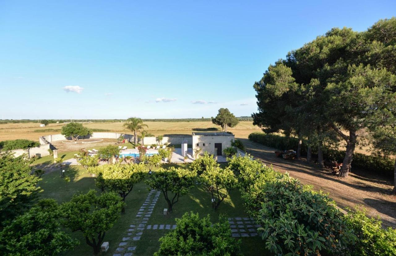Masseria Li Campi Cavallino di Lecce Exterior foto