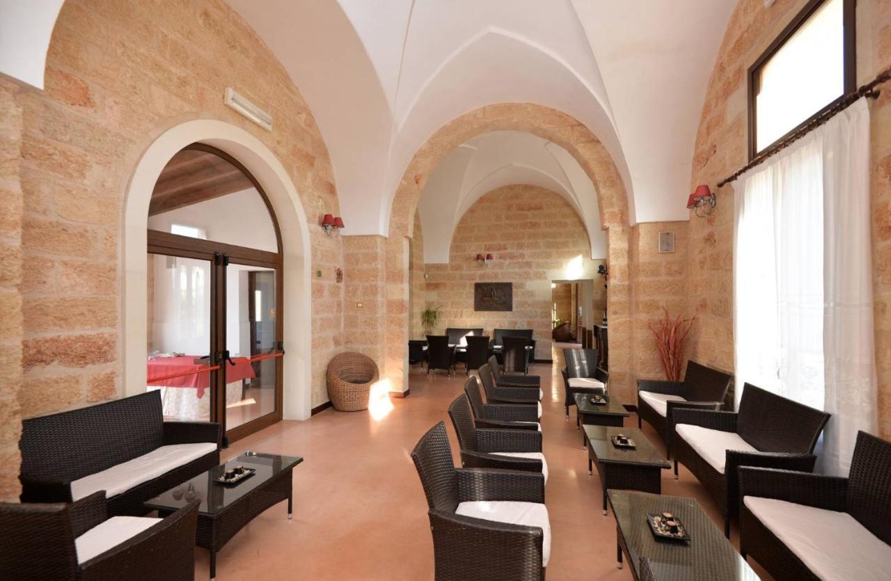Masseria Li Campi Cavallino di Lecce Exterior foto